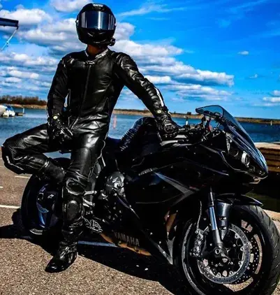 motorbike-suits-954499-1722504120